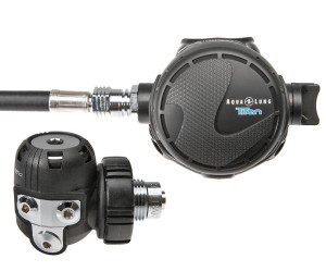Регулятор Aqualung Titan